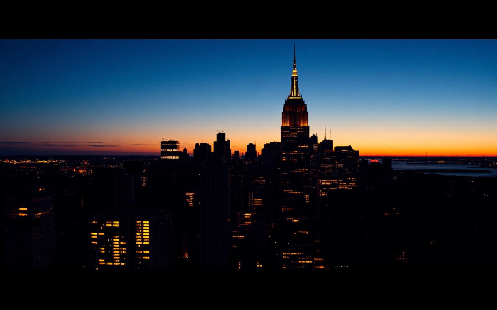 Manhattan skyline at dusk